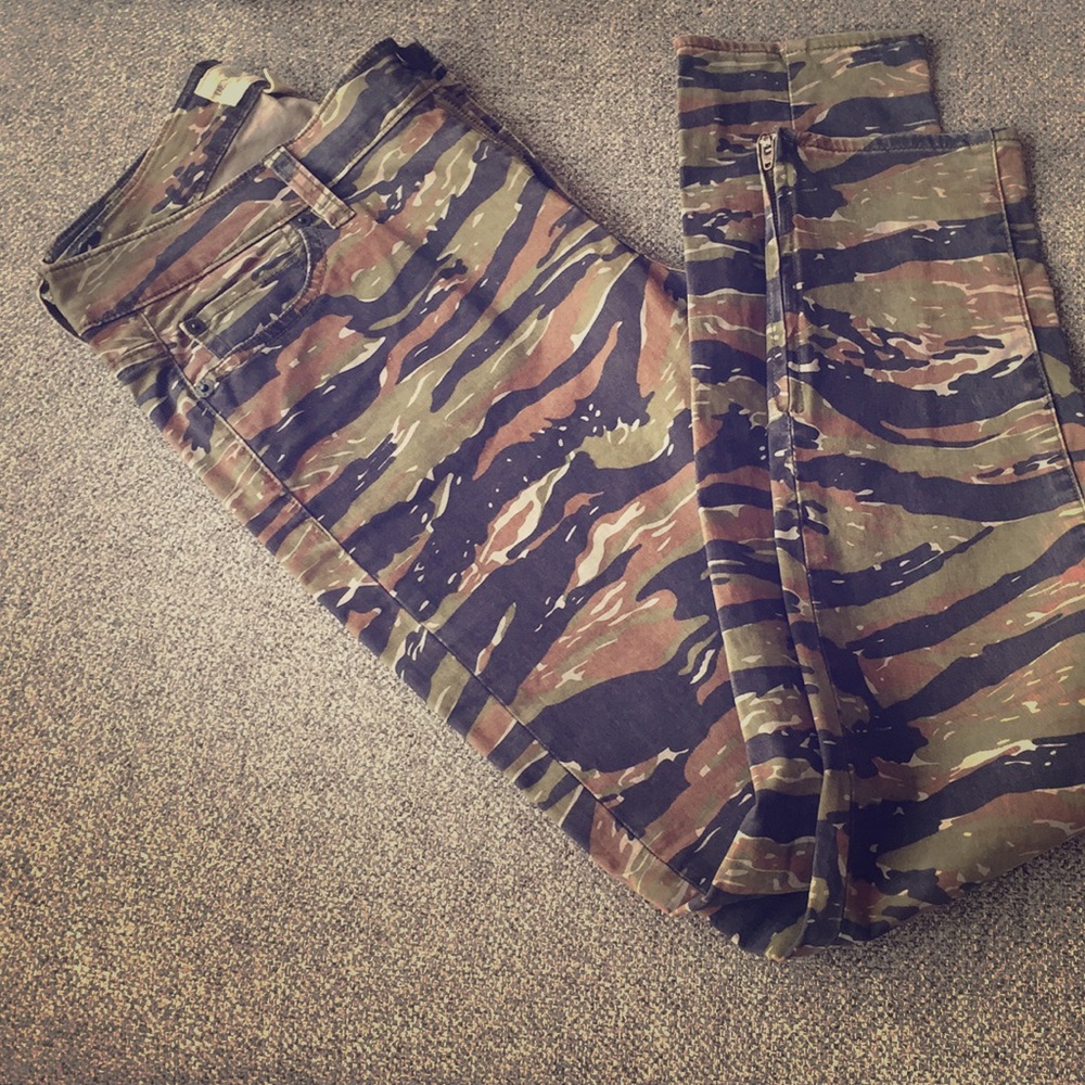 Like new Denim and Supply jeans